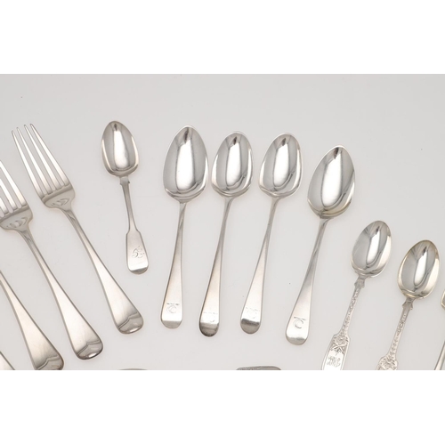 76 - A MIXED LOT OF SILVER FLATWARE. 7 table forks, 3 dessert spoons and 22 teaspoons, mixed patterns, ma... 