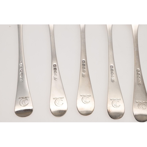 76 - A MIXED LOT OF SILVER FLATWARE. 7 table forks, 3 dessert spoons and 22 teaspoons, mixed patterns, ma... 