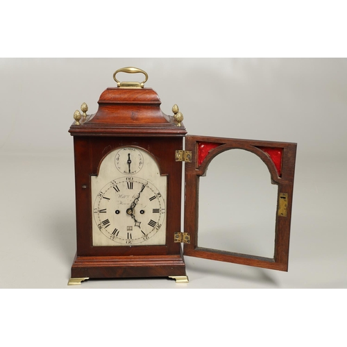 1147 - A GEORGE III MAHOGANY BRACKET CLOCK. the 6 1/2