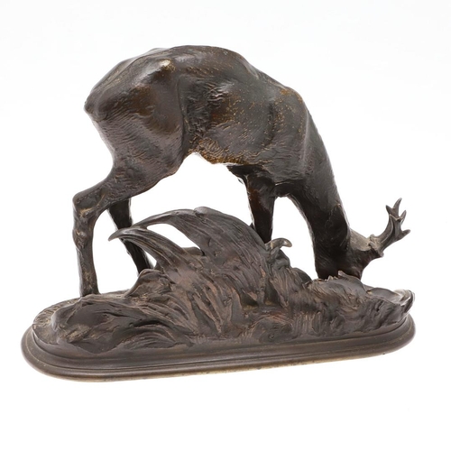 1170 - AFTER PIERRE JULES MENE (1810-1879), BRONZE STUDY OF A BUCK. modelled in a grazing pose upon a natur... 