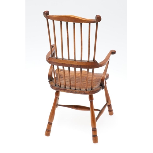 1178 - AN EARLY 20TH CENTURY MINIATURE WINDSOR ELBOW CHAIR. in the 19th century style, possibly sycamore, t... 