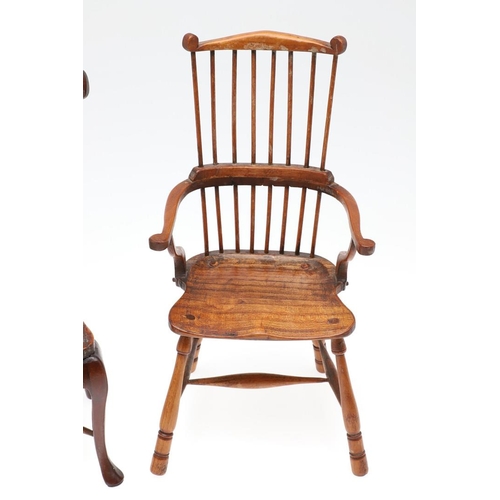 1178 - AN EARLY 20TH CENTURY MINIATURE WINDSOR ELBOW CHAIR. in the 19th century style, possibly sycamore, t... 