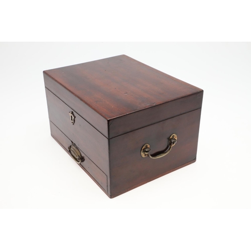 1191 - AN EARLY 19TH CENTURY MAHOGANY APOTHECARY BOX AND CONTENTS. the rectangular lift top box revealing a... 