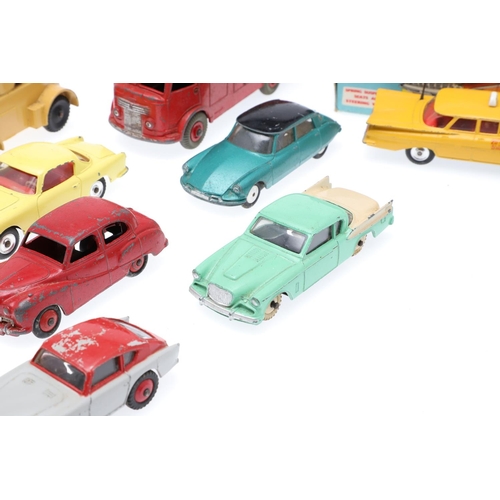 517 - CORGI & DINKY TOYS - BOXED & UNBOXED DIE CAST TOYS, & TRIANG MINIC FORD ZEPHYR. Including four boxed... 