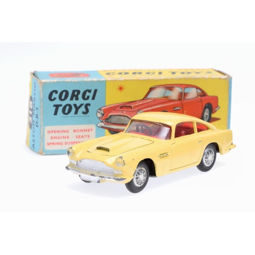 517 - CORGI & DINKY TOYS - BOXED & UNBOXED DIE CAST TOYS, & TRIANG MINIC FORD ZEPHYR. Including four boxed... 