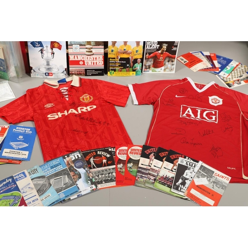 533 - MANCHESTER UTD - LARGE & EXTENSIVE FOOTBALL PROGRAMME COLLECTION. A large and impressive collection ... 