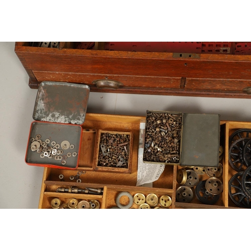 558 - MECCANO - LARGE VINTAGE BOXED CONSTRUCTION SET 'NO 7'. A large oak case with a large qty of accessor... 