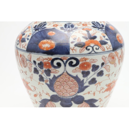 753 - 17TH/18THC JAPANESE IMARI JAR. Probably late 17thc, with a tapering rounded body and painted with fl... 