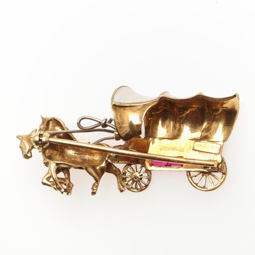 1035 - AN 18CT GOLD GEM SET AND ENAMEL HORSE AND CARRIAGE BROOCH. 4.5cm wide, 10.1 grams.