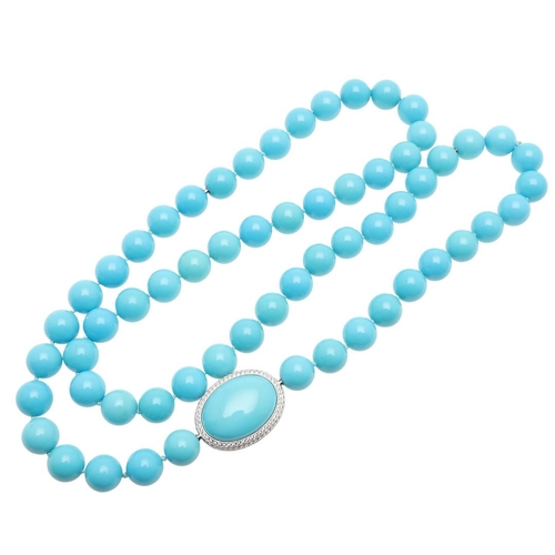 1117 - A NATURAL TURQUOISE BEAD NECKLACE. formed with uniform turquoise beads measuring approximately 13.00... 