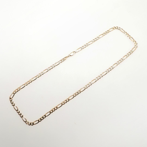 815 - A 9CT GOLD FLAT CURB LINK NECKLACE. formed with long and short links, 60cm long, 21.4 grams.