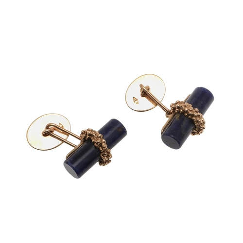 856 - A PAIR OF LAPIS LAZULI AND GOLD CUFFLINKS. each link formed as a lapis lazuli baton with 18ct gold d... 