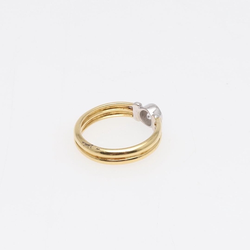 921 - A DIAMOND SOLITAIRE RING. mounted with a circular-cut diamond in rub-over setting, in 18ct gold, 5.1... 