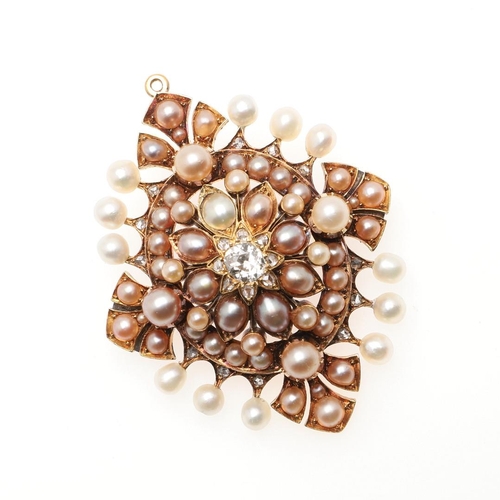 945 - A VICTORIAN PEARL, DIAMOND AND GOLD BROOCH PENDANT. the oval-shaped centre is mounted with a star mo... 