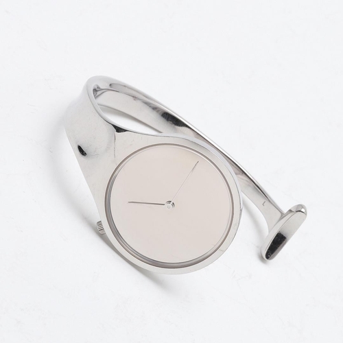 998 - A STAINLESS STEEL VIVIANNA BANGLE WRISTWATCH BY GEORG JENSEN. with mirror dial, quartz movement, sig... 