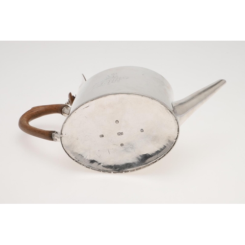 125 - A GEORGE III SILVER TEAPOT, BY HESTER BATEMAN. oval form, with bead borders, a scroll handle and a t... 