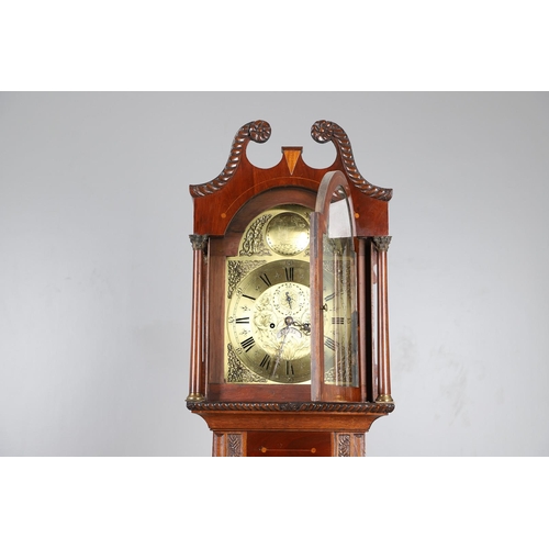 441 - A WILLIAM & MARY LONGCASE CLOCK. circa 1700, the 12