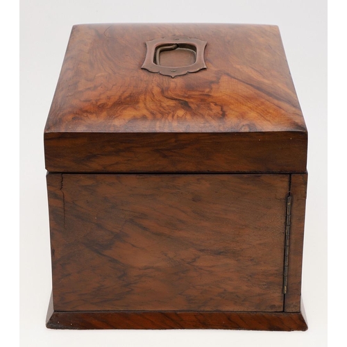 466 - A VICTORIAN WALNUT SEWING BOX. the hinged lid with recessed handle and interior mirror over a green ... 