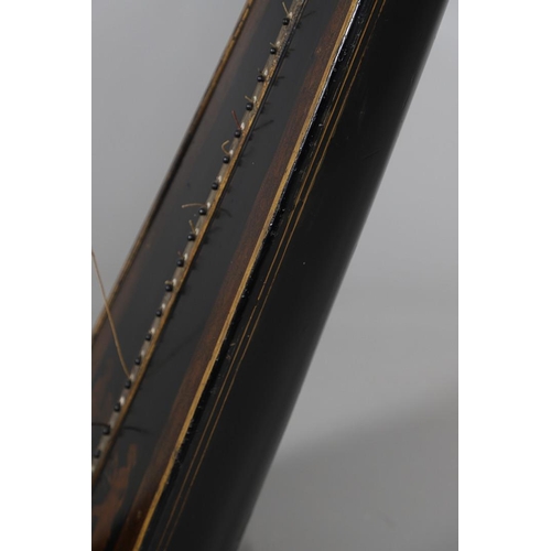 467 - AN EBONISED AND GILTWOOD 'GRECIAN' HARP BY SEBASTIAN ERARDS. 19th century, the gilded Corinthian col... 