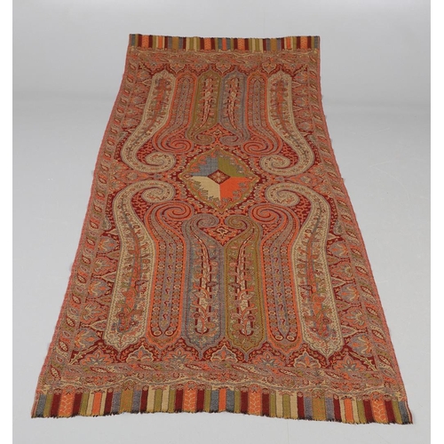 577 - LATE 19THC PAISLEY SHAWL & VARIOUS TEXTILES. A late 19thc Paisley wool shawl, some damages to the ed... 