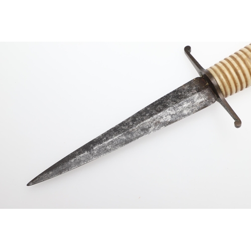 168 - AN EARLY 19TH CENTURY BONE HANDLED DAGGER AND SCABBARD. A dagger with a 13.5cm pointed, double edged... 