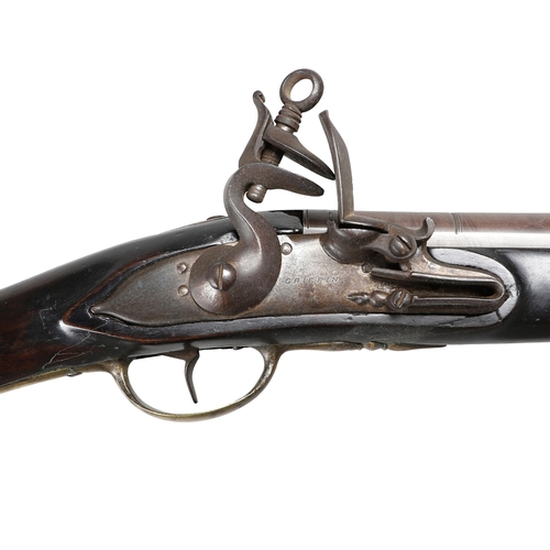 20 - A FLINTLOCK MUSKETOON BY GRIFFIN OF LONDON. A Musketoon with a 76cm flared barrel marked with a star... 