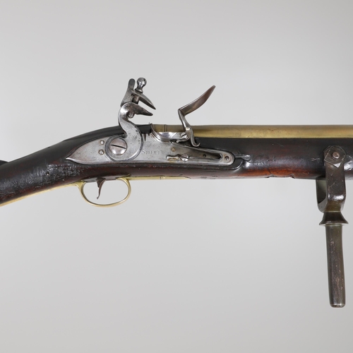 22 - AN ENORMOUS LATE 18TH CENTURY SHIP MOUNTED CUSTOMS FLINTLOCK MUSKETOON. With a 67 cm barrel, flared ... 