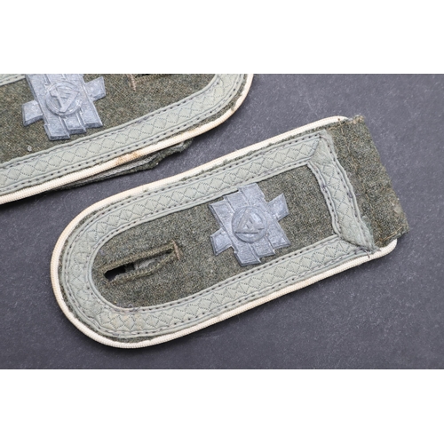 237 - A PAIR OF SECOND WORLD WAR GERMAN M.1943 PATTERN INFANTRY SHOULDER STRAPS. A pair of Infantry NCO's ... 