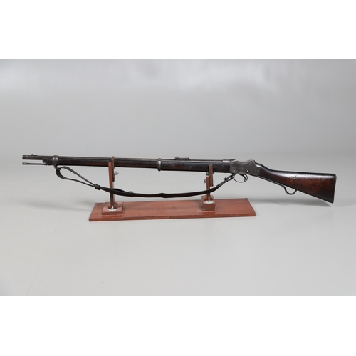 24 - AN ENFIELD MARTINI HENRY MARK IV MILITARY RIFLE. With an 82 cm rifled barrel, 11.05 mm at the muzzle... 