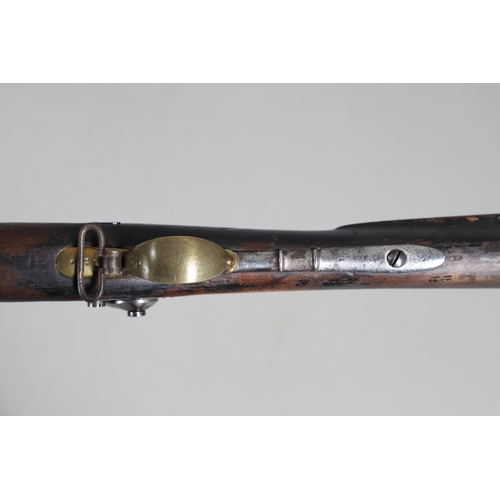 31 - A RUSSIAN 1845 PATTERN PERCUSSION MUSKET DATED 1853. With a 108cm tapering round barrel with various... 