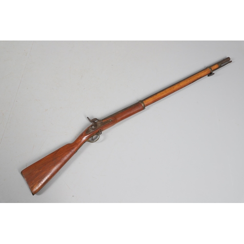 34 - AN 1856 PATTERN PERCUSSION FIRING RIFLE. With a 90 cm barrel with two band fixings, indistict  stamp... 