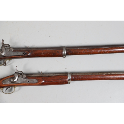 37 - A 19TH CENTURY ENFIELD TYPE PERCUSSION FIRING RIFLE AND ANOTHER SIMILAR. With an 80 cm unmarked barr... 