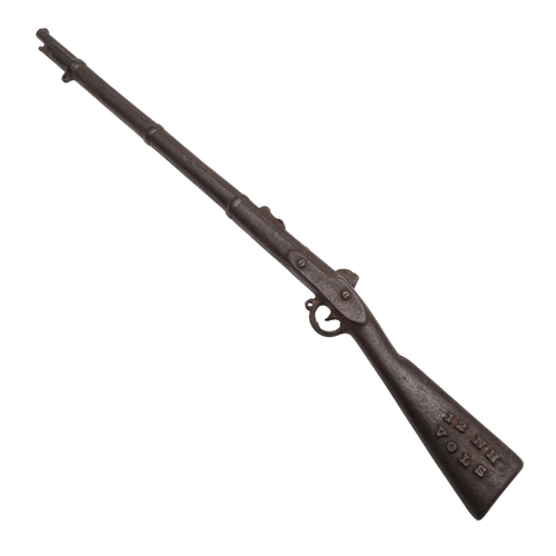 40 - AN AMERICAN CAST IRON MINIATURE RIFLE MARKED FOR THE '12 N H VOLS'. A cast Iron miniature rifle mark... 