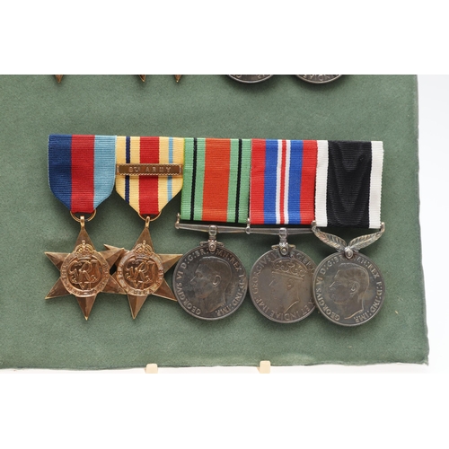 555 - THREE BARS OF SECOND WORLD WAR MEDALS TO INCLUDE A NEW ZEALAND WAR SERVICE GROUP. A group of five co... 