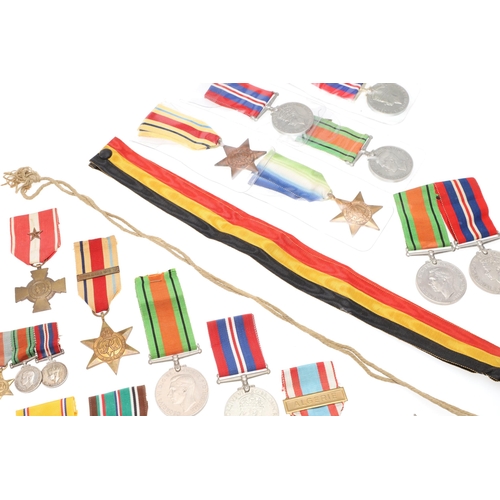 564 - A COLLECTION OF SECOND WORLD WAR AND OTHER MEDALS. A collection of Second World War and other medals... 