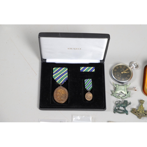 566 - A COLLECTION OF UNOFFICIAL MEDALS TO A NATIONAL SERVICE MAN WITH THE 16/5 LANCERS. A group of four u... 