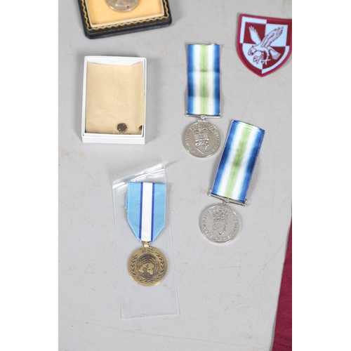 571 - COPY SOUTH ATLANTIC MEDALS AND TWO OTHERS WITH UNIFORM TO 2 PARA. A Copy South Atlantic Medal with r... 