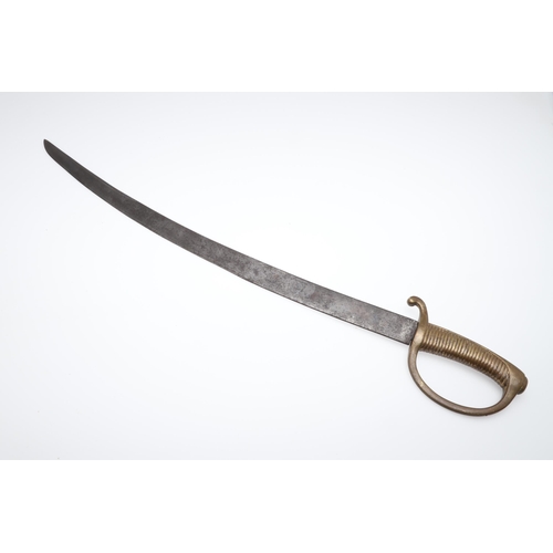 73 - A FRENCH NAPOLEONIC PERIOD INFANTRYMAN'S BRIQUET SWORD. With a 67 cm curved blade with sharpened edg... 