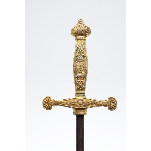 74 - AN EARLY 19TH CENTURY SWORD OF THE GENTELMAN BODYGUARDS OF THE KING OF SPAIN. An interesting small s... 