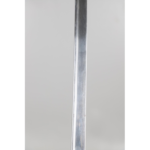 80 - A GEORGE IV 1822 PATTERN HEAVY CAVALRY PATTERN SWORD BY ANDREWS OF PALL MALL. With an 89 cm gently c... 