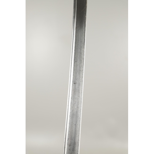 81 - A CRIMEA PERIOD 1822 PATTERN LIGHT CAVALRY OFFICER'S SWORD AND SCABBARD. With a 90 cm curved, sharpe... 