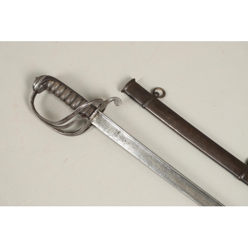 81 - A CRIMEA PERIOD 1822 PATTERN LIGHT CAVALRY OFFICER'S SWORD AND SCABBARD. With a 90 cm curved, sharpe... 