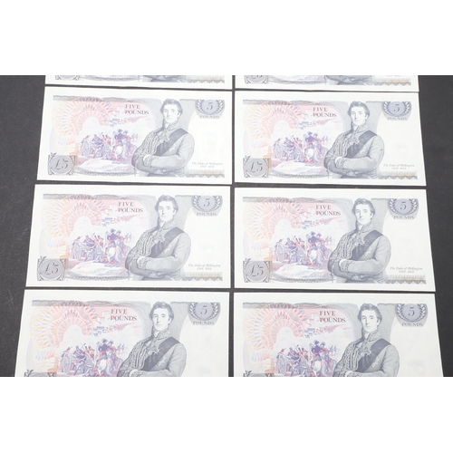 603 - TEN CONSECUTIVE BANK OF ENGLAND SERIES 'D' FIVE POUND NOTES. A consecutive run of ten bank of Englan... 