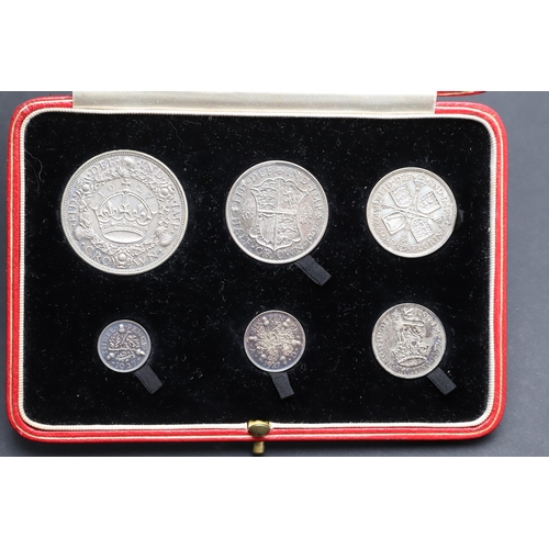 633 - A GEORGE V SIX COIN PROOF SET, 1927. A George V six coin proof set comprising Wreath Crown, modified... 