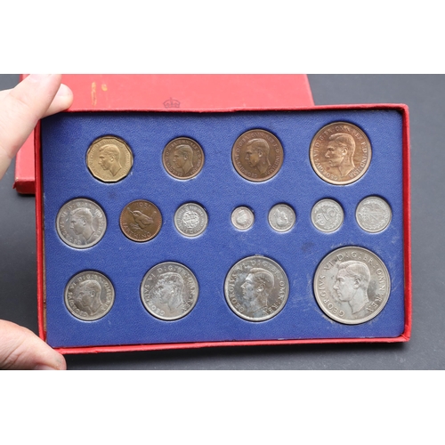 634 - A GEORGE VI FOURTEEN COIN PROOF SET, 1937. A George VI 1937 15 coin proof set comprising Crown, bare... 