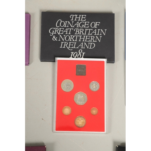 645 - A COLLECTION OF ROYAL MINT UNCIRCULATED YEAR SETS, 1970 -. A collection of Royal Mint annual uncircu... 