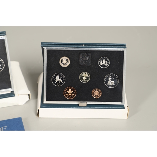 645 - A COLLECTION OF ROYAL MINT UNCIRCULATED YEAR SETS, 1970 -. A collection of Royal Mint annual uncircu... 