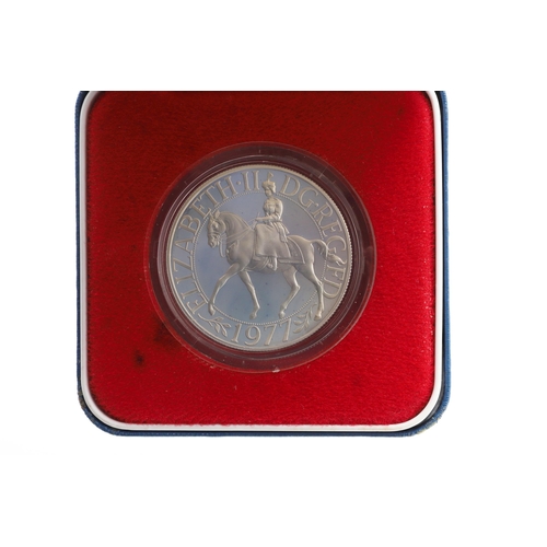 647 - A COLLECTION OF SILVER AND OTHER COMMEMORATIVE CROWNS. A Silver Proof Crown, 1981 celebrating the ma... 