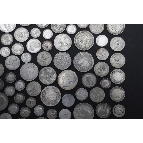 828 - A COLLECTION OF VICTORIAN AND LATER SILVER AND PART SILVER COINAGE. Halfcrowns: 1883, 1895 (2), 1900... 