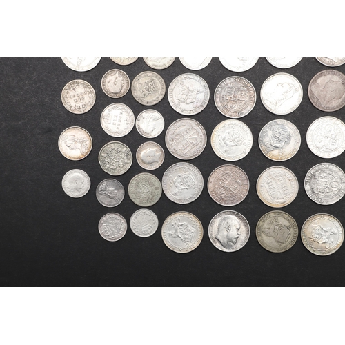 830 - A COLLECTION OF VICTORIAN AND LATER SHILLINGS AND SIXPENCE, 1883 AND LATER. Shillings for 1883, 1890... 